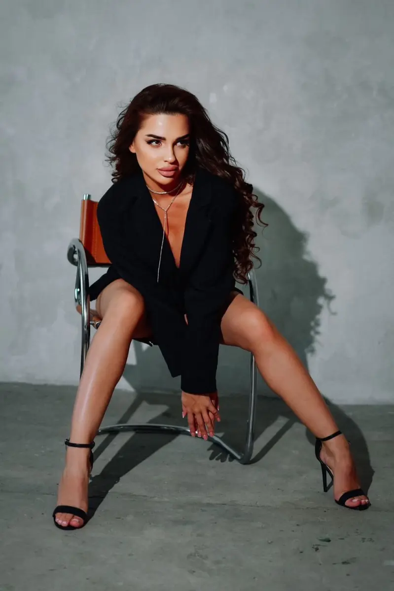 Аделина эскорт в городе Дубай