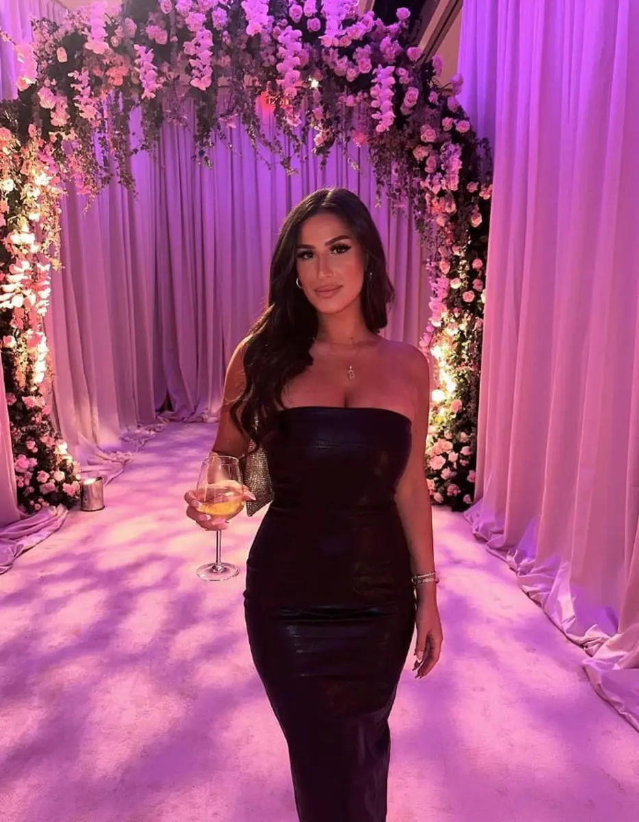 Алесса эскорт в городе Дубай