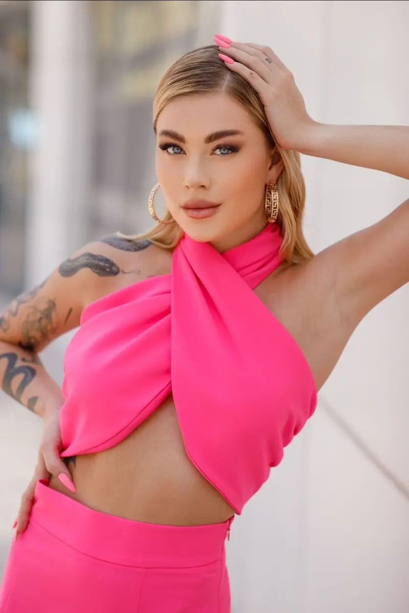 Ария эскорт в городе Дубай