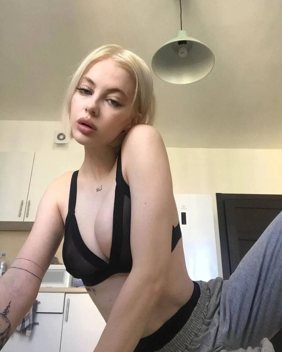 Дейзи эскорт в городе Дубай