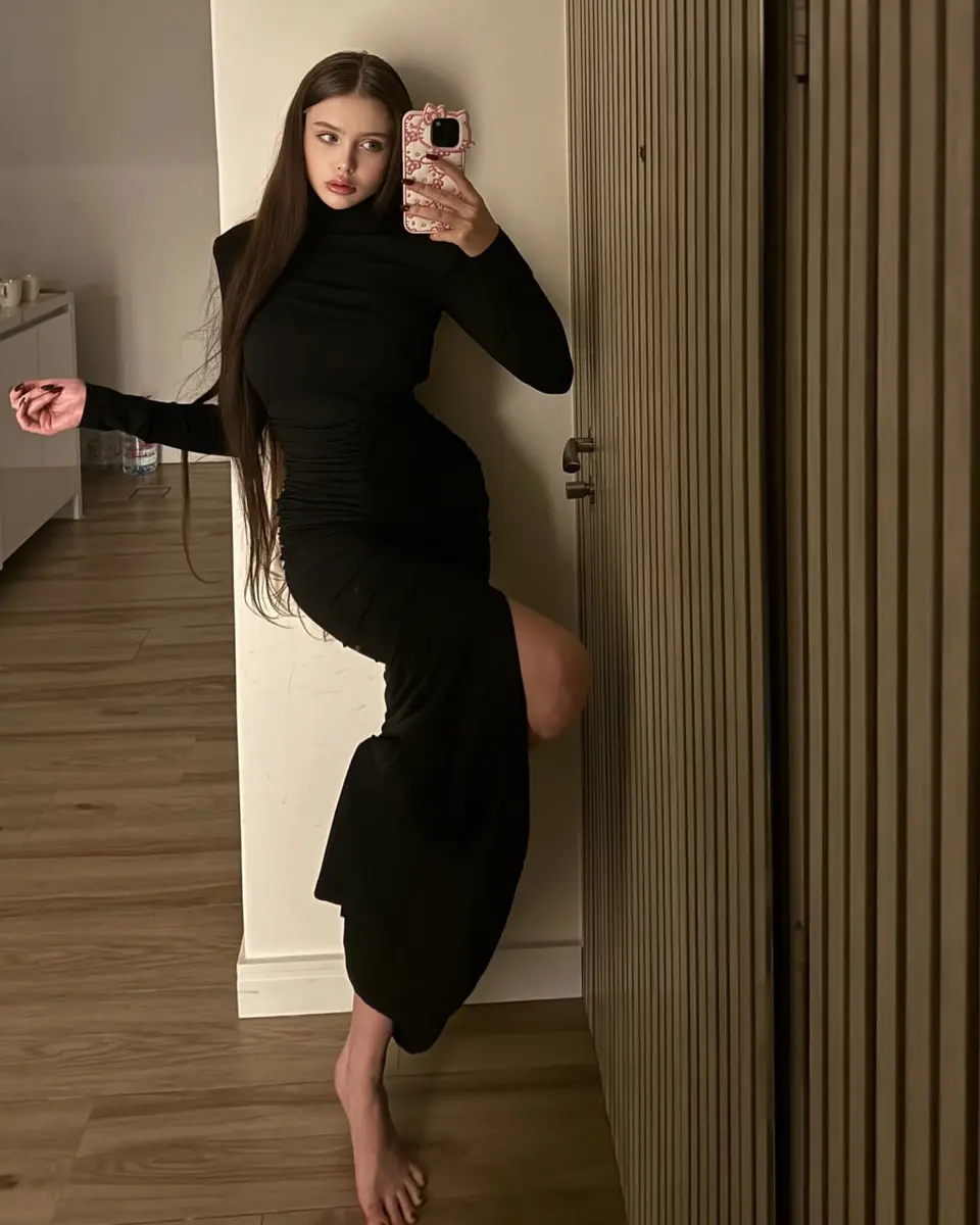 Daisy escort in Dubai