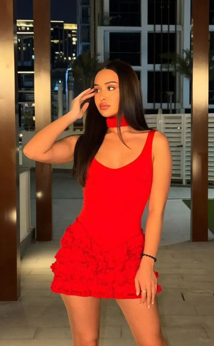 Evelyn escort in Dubai