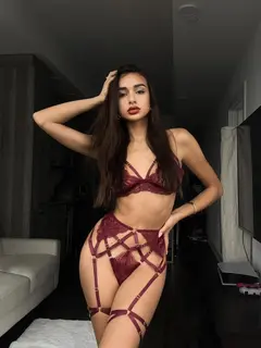 Gabriella escort in Dubai