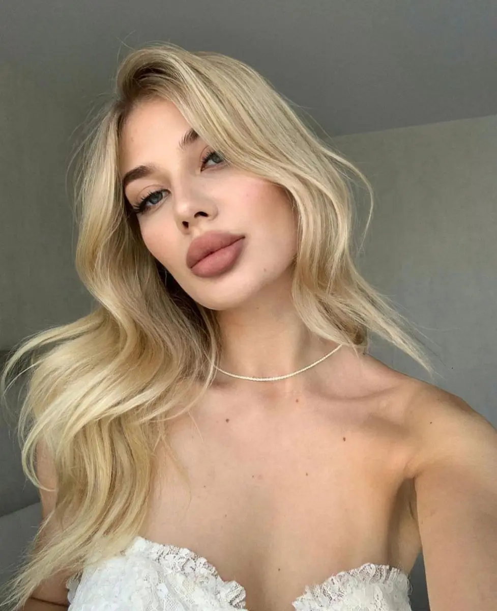 Женевьева эскорт в городе Дубай