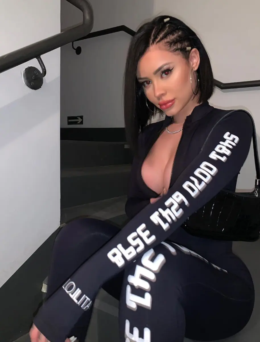 Гризельда эскорт в городе Дубай