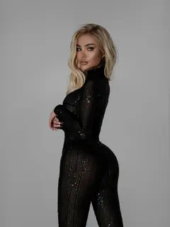 Ксения эскорт в городе Дубай