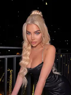 Ксения эскорт в городе Дубай