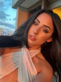 Любовь эскорт в городе Дубай