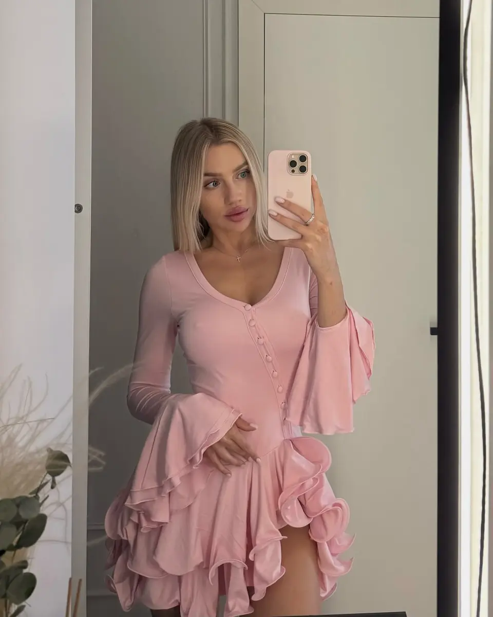 Nika escort in Dubai