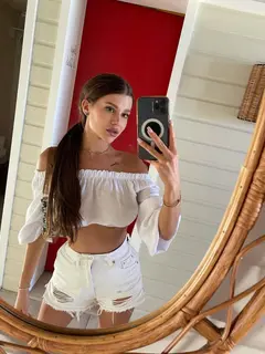 Polina escort in Dubai
