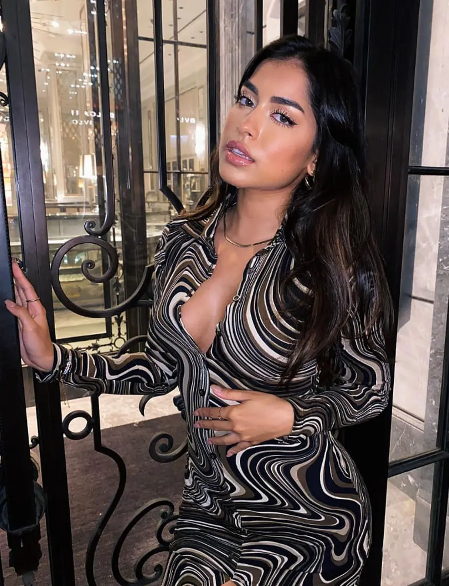 Роза эскорт в городе Дубай