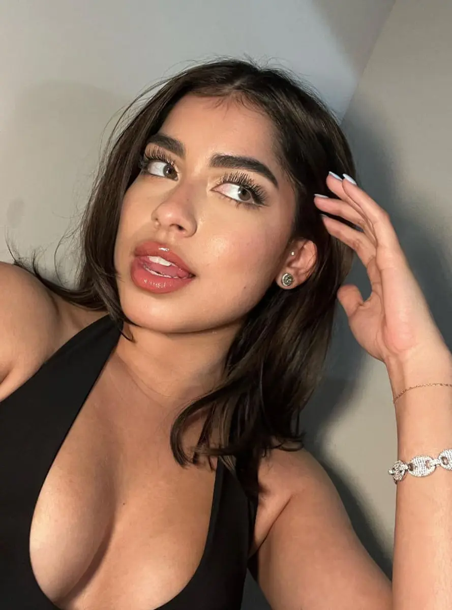 Роза эскорт в городе Дубай