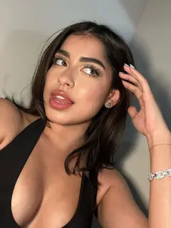 Роза эскорт в городе Дубай