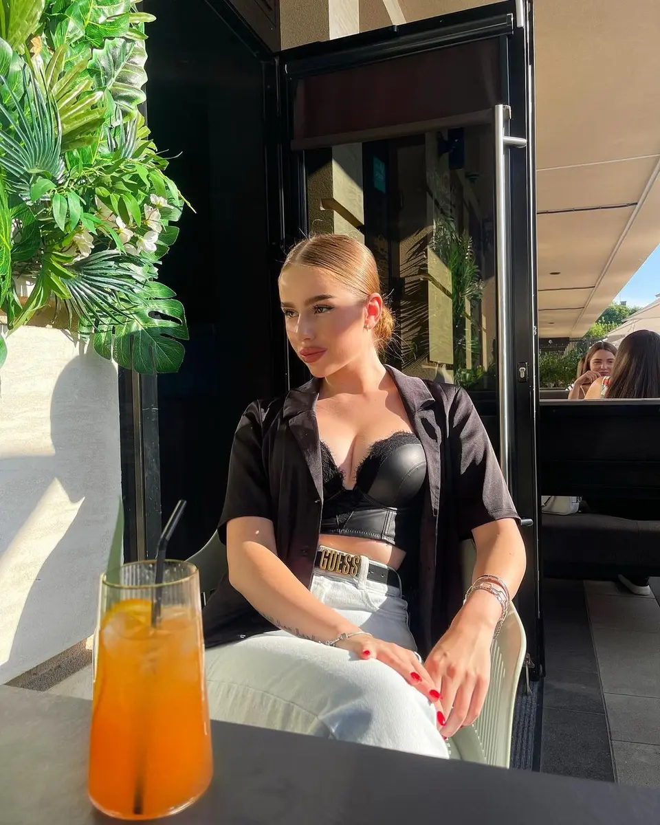 Тайша эскорт в городе Дубай