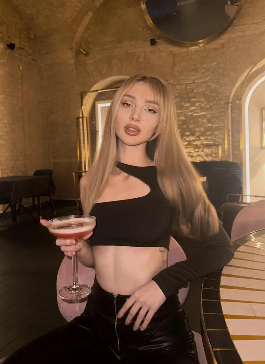 Тату эскорт в городе Дубай