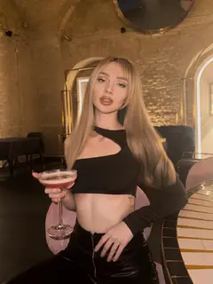 Тату эскорт в городе Дубай