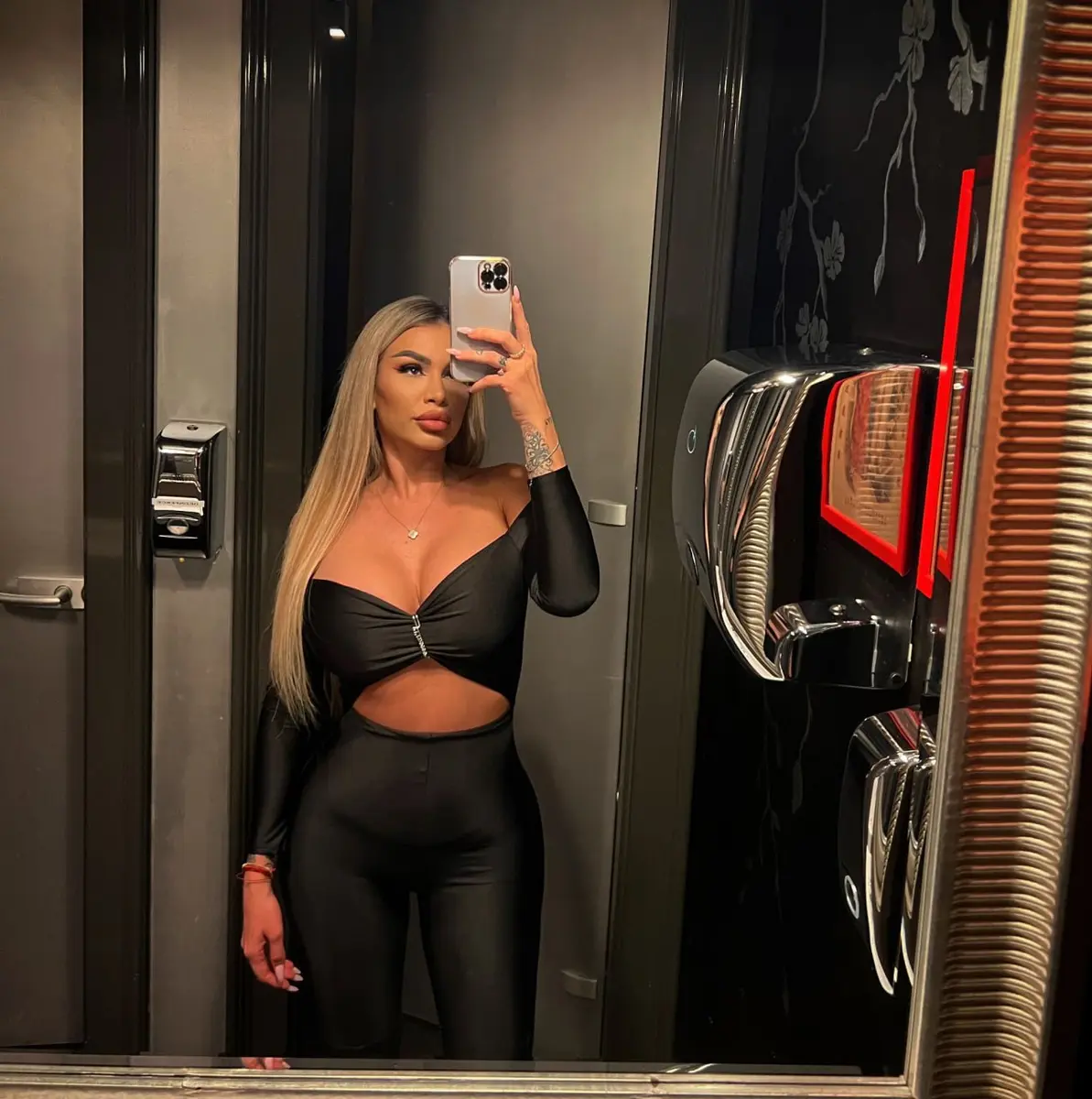 Тиффани эскорт в городе Дубай