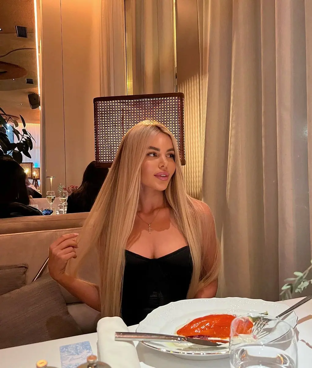 Тина эскорт в городе Дубай