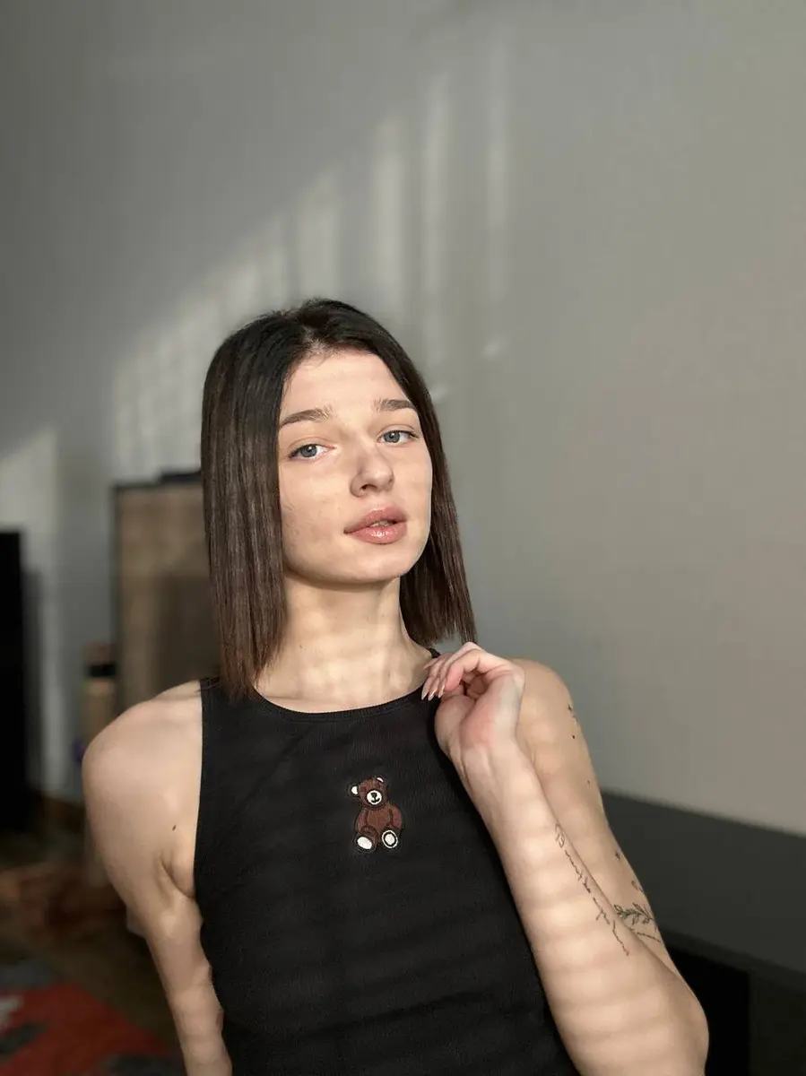 Violet escort in Dubai