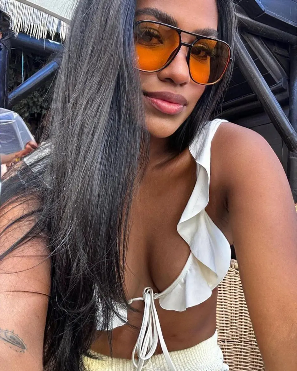 Zeinen эскорт в городе Дубай