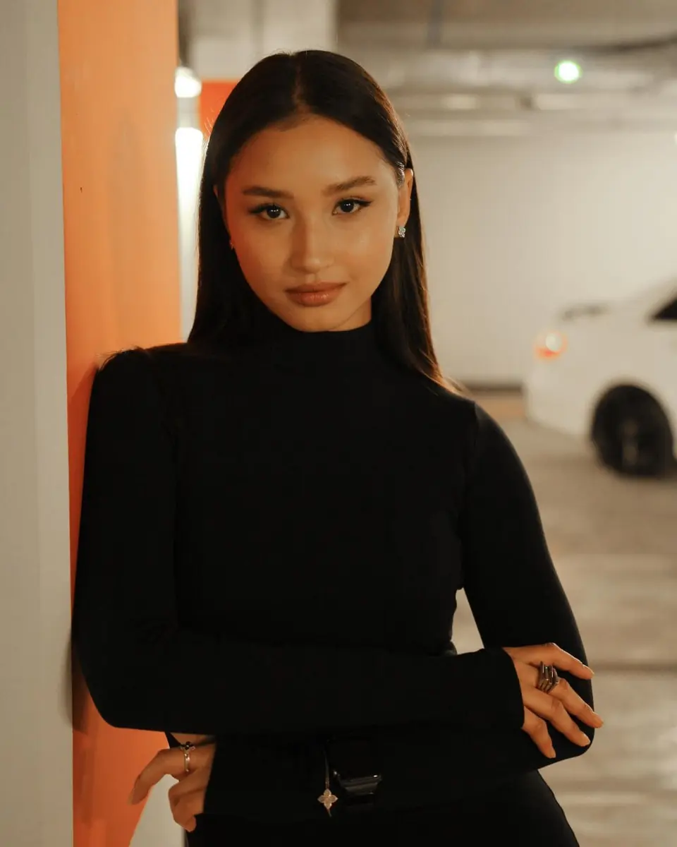 Zlata escort in Dubai